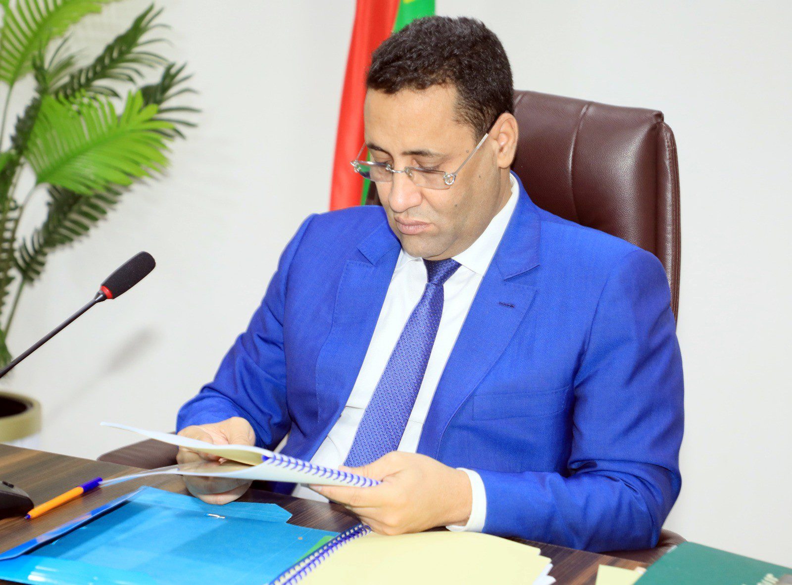 معالي الوزير الأول المختار اجاي، رئيس اللجنة