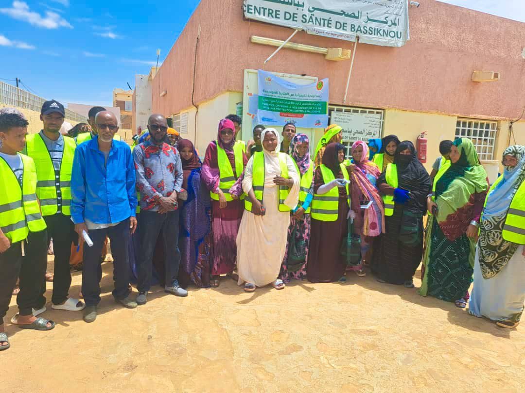 Activité conjointe avec les militants de la société civile